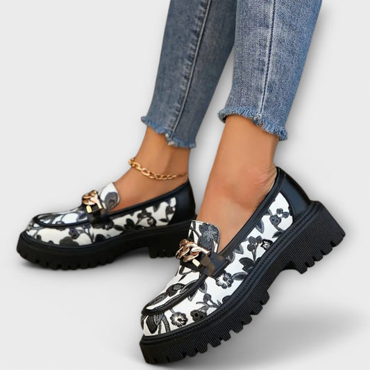Amira™ | Retro-Mokassins mit Blumendesign
