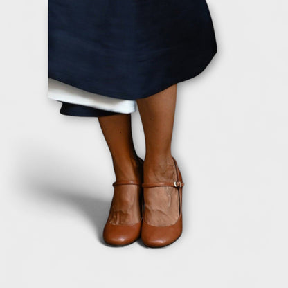 Bravina – Mary Jane mit Modernem Twist